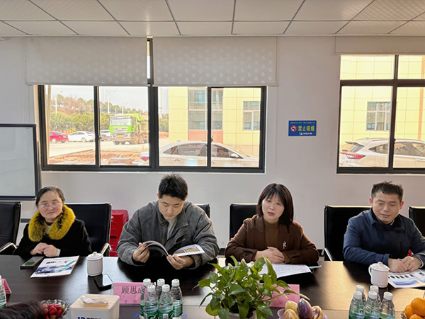 上饶师范学院到88858cc永利开展校企合作调研