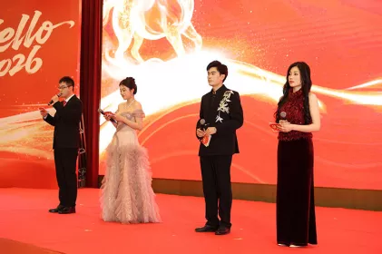 十载筑梦 骏启新程——88858cc永利2026旺年会暨十周年盛典圆满举行